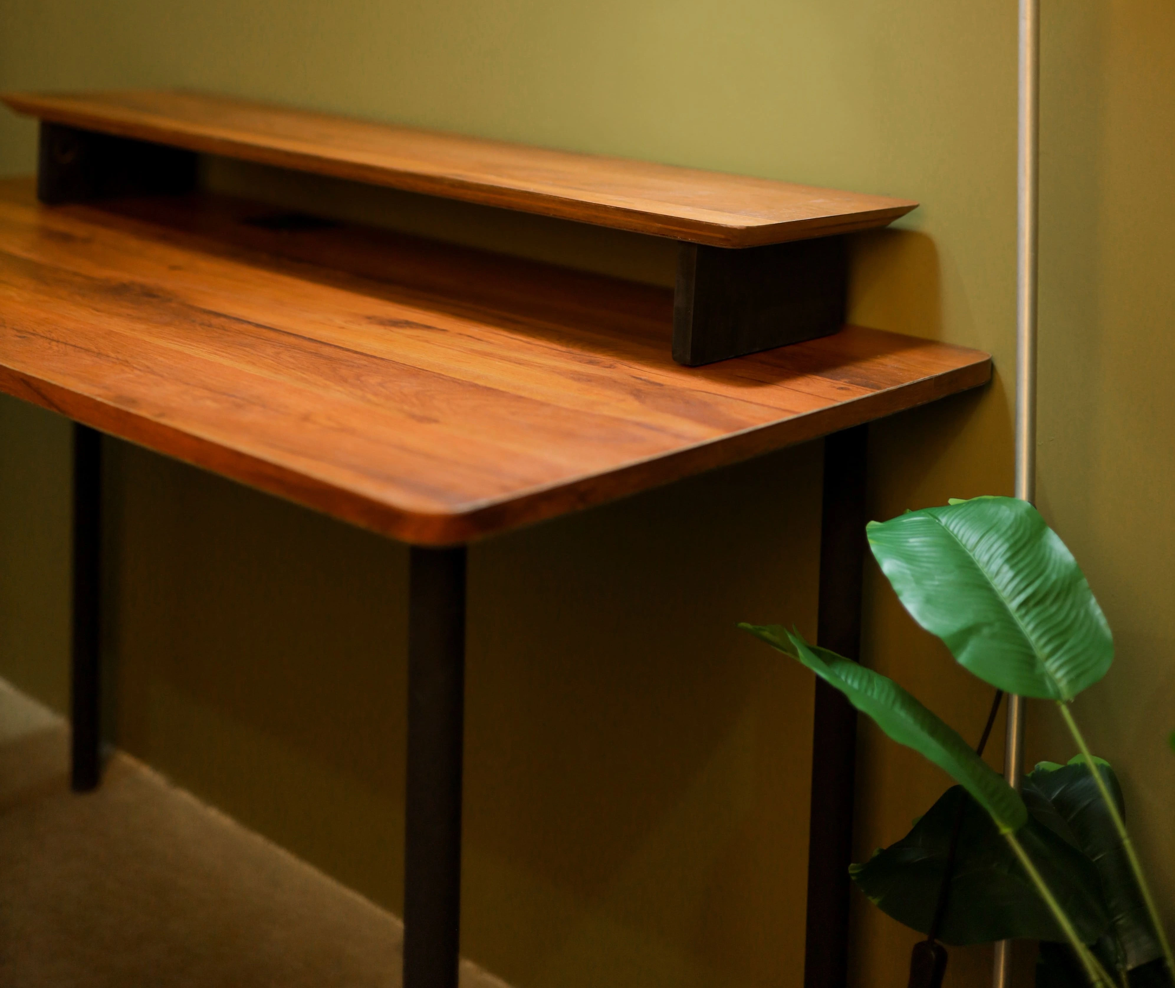 Khayou - Ledgy (Deskshelf)